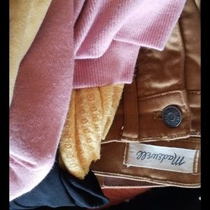 Meet your Posher, Alexis